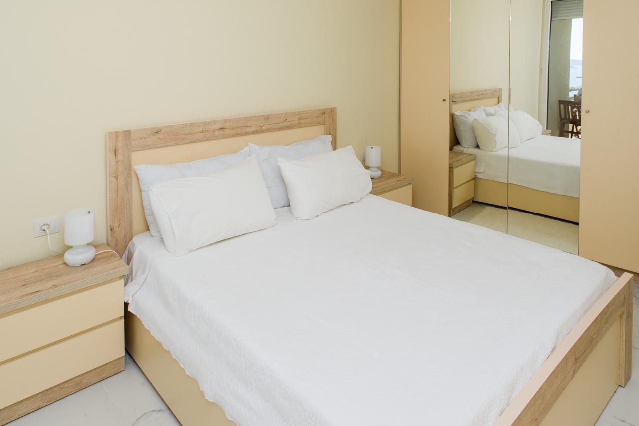 Sunset Apartment Saranda Bay Eksteriør bilde