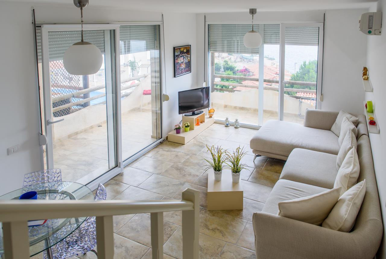 Sunset Apartment Saranda Bay Eksteriør bilde